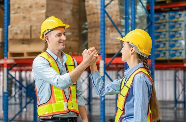 Warehouse Worker Shaking Hands His Colleague Industrial Storage Worker Uniform — Fotografia de Stock