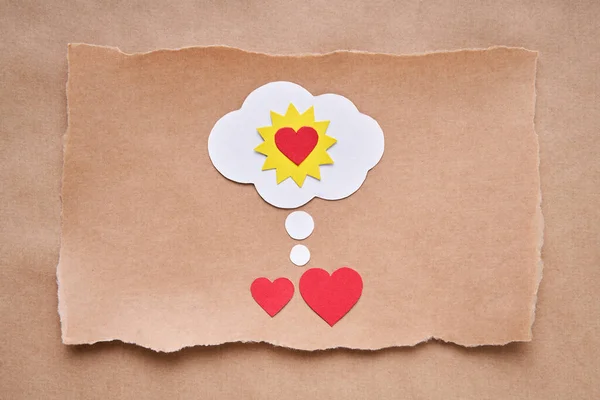 Листівка Червоним Серцем Сонцем Бульбашкою Мовлення Стилі Паперового Мистецтва Любовний — стокове фото