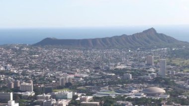 Elmas başlı krater, Hawaii ile Honolulu 'nun sabit hava görüntüleri.