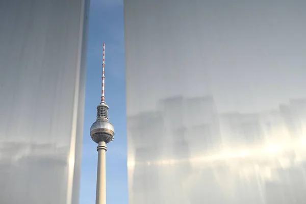 Torre Situada Alexanderplatz Berlín Alemania —  Fotos de Stock
