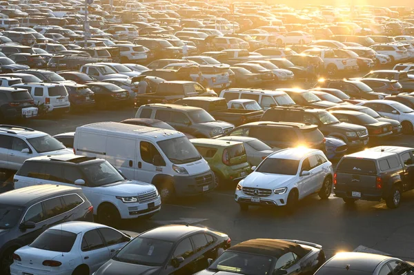 stock image Los Angeles, California, USA - July 29, 2023: Cars on the parking in Santa Monica at sunset.