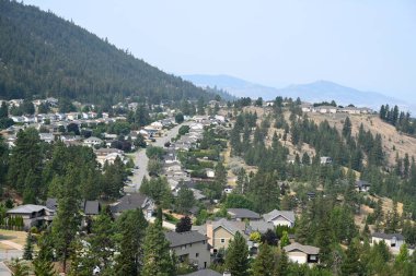 Kamloops şehri, BC, Kanada. Kamloops şehir manzarası. İngiliz Kolumbiyası 'ndaki Kanada' nın Kamloops kenti