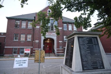 Kamloops, BC, Kanada - 16 Temmuz 2023: Kamloops Yerleşim Okulu.