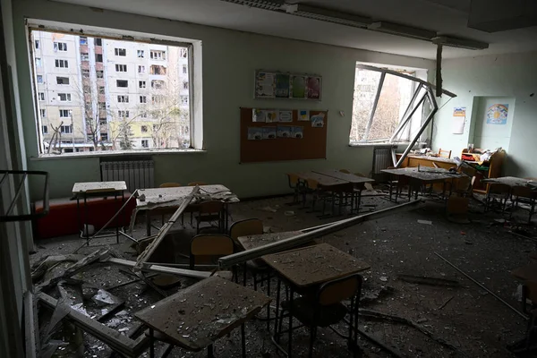Lviv Ukraina December 2023 Skadat Klassrum Skolan Efter Rysk Missilattack — Stockfoto