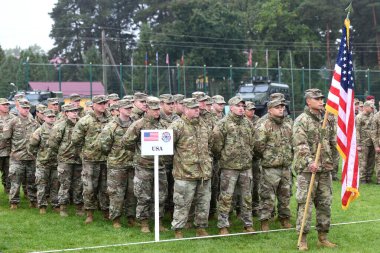 Yavoriv, Ukrayna - 20 Eylül 2021: Amerikan askerleri Yavoriv atış poligonunda düzenlenen 
