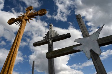 Siauliai, Litvanya - 22 Temmuz 2024: Haçlar Tepesi (Kryziu kalnas).