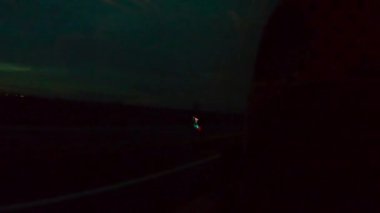 Hırvatistan Kırsalında Gece Otobanda Otobüs Yolculuğu