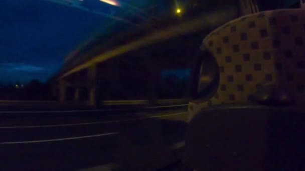 Paseo Autobús Una Carretera Través Croacia Campo Noche — Vídeo de stock