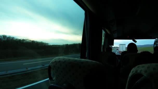 Bus Ride Highway Trough Croazia Campagna Con Bellissimo Cielo Blu — Video Stock