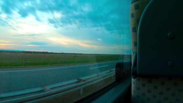 Bussresa Landsväg Genom Kroatien Landsbygd Med Vacker Blå Himmel — Stockvideo