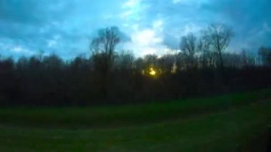 Hırvatistan Kırsalında Otoyolda Günbatımında Otobüs Yolculuğu