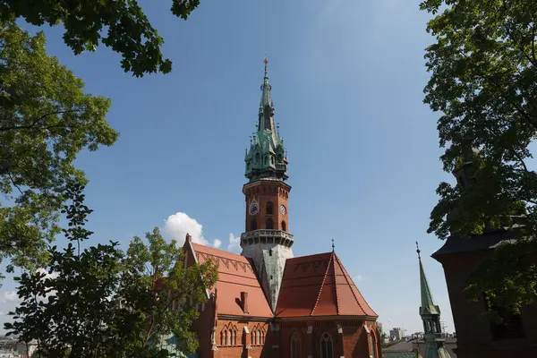 St. Joseph Kilisesi Kulesi. Krakow, Polonya 'da Gotik Uyanış mimarisi.