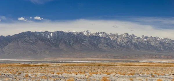 Nevada Vista Las Montañas Sierra Oriental Desde Lago Owens California — Foto de Stock