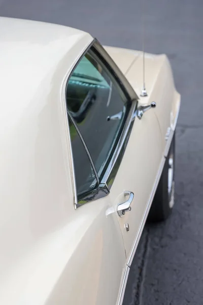 Vista Lateral Clássico Carro Americano Mostra Carro Vintage Milford Michigan — Fotografia de Stock