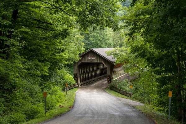 Historic State Road Covered Bridge Ashtabula County Ohio — Stock Photo, Image