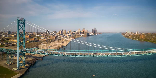 Detroit Michigan Usa April 2023 Ambassadörsbron Fortfarande Nordamerikas Största Internationella — Stockfoto