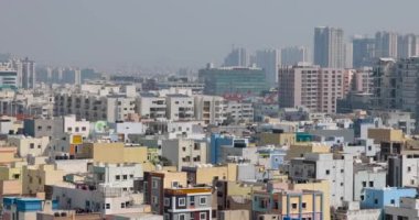 Hyderabad, Hindistan - 23 Ekim 2022 - Hyderabad şehrinin Skyline 'ı, Hindistan' ın dördüncü ve altıncı en kalabalık şehir..