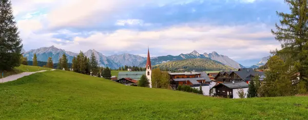 Panorámás Kilátás Festői Táj Seefeld Város Tirolban Ausztria — Stock Fotó