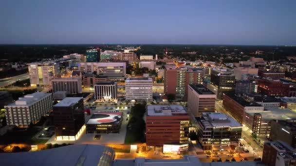 ミシガン州グランドラピッズ 2023年7月27日 ダウンタウン グランドラピッズはミシガン州全体で2番目に大きな都市圏である — ストック動画