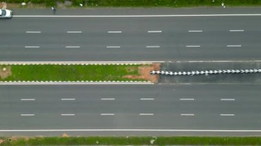 Hindistan 'da Bangalore' dan Mysore karayoluna tepeden tırnağa