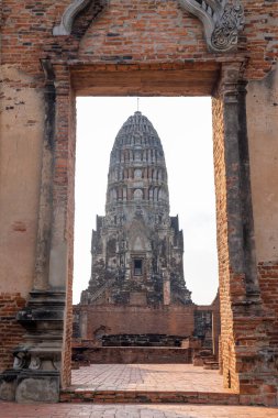 Tarihi kalıntılar, Wat Maha 'nın girişi Ayutthaya, Tayland' daki tapınak..