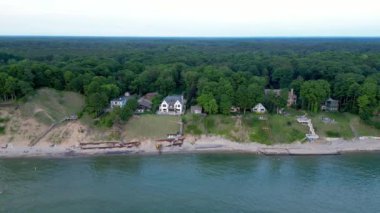 Michigan Gölü kıyılarının Hollanda, Michigan 'daki havadan görüntüsü.
