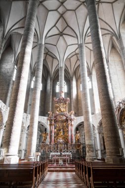 Salzburg, Avusturya - 16 Ekim 2023: Saints Rupert ve Virgil Katedrali 'nin iç görünümü Roma Katolik Kilisesi' nin başpiskoposluk kilisesidir..