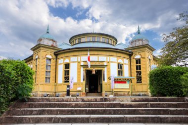 Nagoya, Japonya - 14 Eylül 2014: Meiji-mura açık hava mimari müzesi, UJI-YAMADA postanesini gösteriyor..