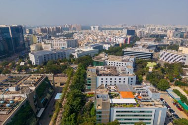 Hyderabad, INDIA - 08 Aralık 2023: Hyderabad şehrinde birçok teknoloji ve apartman binası ile Hindistan 'da büyük bir Bilgi Teknolojisi merkezi.