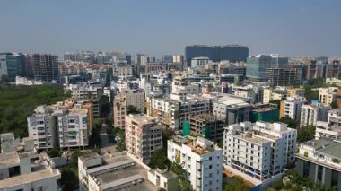 Hyderabad, INDIA - 08 Aralık 2023: Hyderabad şehrindeki Hitec şehri Hindistan 'da büyük bir Bilgi Teknolojisi merkezi.