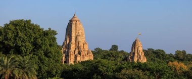 Hindu tanrısı Meera Tapınağı Chittorgarh 'daki Chittor Kalesi, Rajasthan, Hindistan Alacakaranlık.