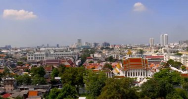 Bangkok, Tayland - 20 Aralık 2023: Bangkok şehrinin havadan görünüşü, Tayland 'ın en iyi turizm merkezlerinden biri ve Doğu Asya' nın sanayi merkezi.