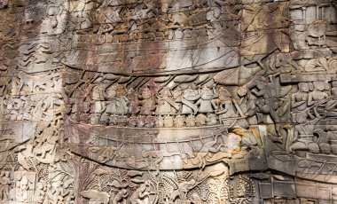 Angkor, Kamboçya 'daki Bayon Tapınağı' nda tarihi Khmer Kültürü Duvarı oyması.