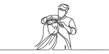 Berber dükkanında saç keserken sürekli sıra çiziliyor..