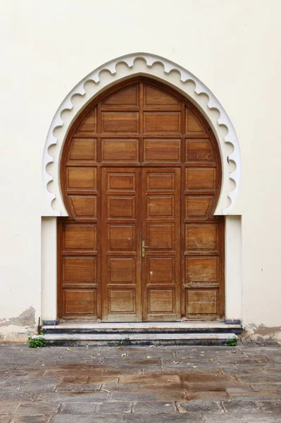 阿拉伯文东方风格的门在梅克内斯 摩洛哥 — 图库照片