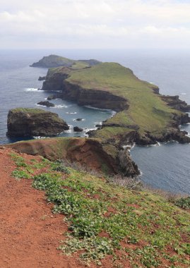 Portekiz, Madeira 'nın kuzeydoğusunda yer alan Saint Lawrence Yarımadası veya Ponta de Sao Lourenco