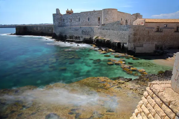 Οχυρώσεις Του Κάστρου Maniace Maniace Castle Στο Νησί Ortigia Συρακούσες Φωτογραφία Αρχείου