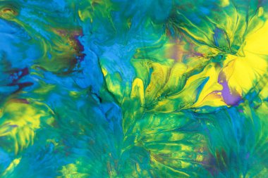 Mavi, yeşil ve sarı tonlarda akrilik boyanın soyut arkaplanı.