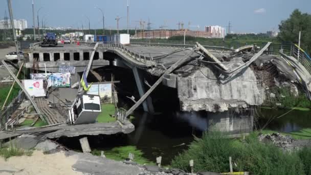 Знищений Міст Ірпіні Київська Область Після Нападу Російських Загарбників — стокове відео