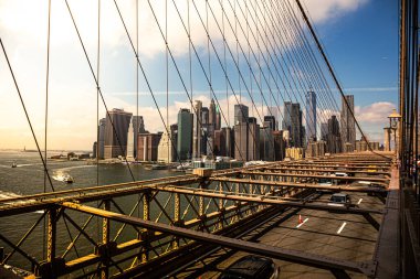Manhattan Adası Brooklyn Köprüsü 'nden izlendi 