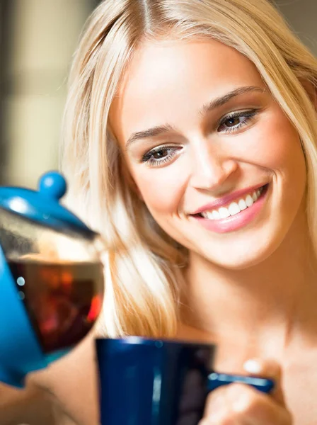 Happy Smiling Cheerful Blond Girl Teapot Cup Home — Stock Photo, Image