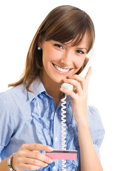 Mladá Šťastná Usměvavá Obchodní Žena Plastovou Kartou Mobilu Izolované Bílém — Stock fotografie