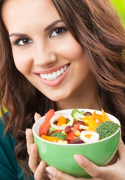 Portrait Happy Smiling Young Woman Vegetarian Vegetable Salad Outdoors — Stock Photo, Image