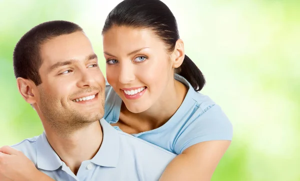 Portrait Young Happy Smiling Attractive Amorous Embracing Couple Outdoors — Stock Photo, Image