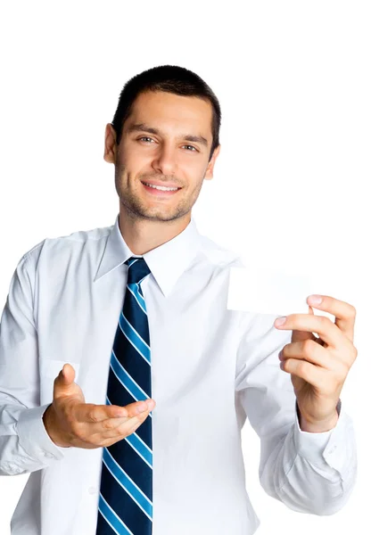 Щасливий Усміхнений Молодий Бізнесмен Показує Порожній Бізнес Пластик Кредитну Картку — стокове фото