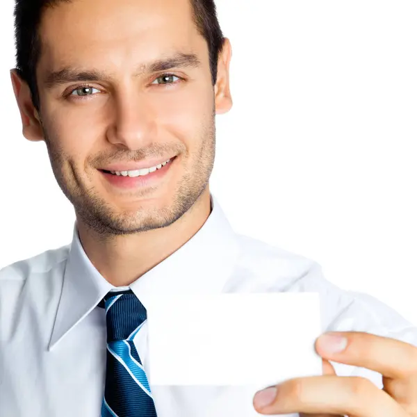Szczęśliwy Uśmiechnięty Mężczyzna Młody Biznes Wyświetlone Puste Plastikowe Karty Kredytowej — Zdjęcie stockowe