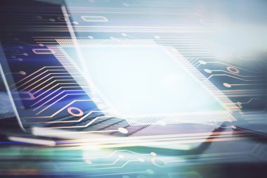 Masaüstü bilgisayarı ve teknoloji temalı holograma çift pozlama. Yazılım geliştirme kavramı.