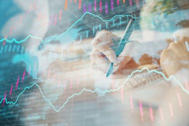 Finansal Forex grafik eller notları arka plan alarak görüntülenir. Araştırma kavramı. Çoklu pozlama