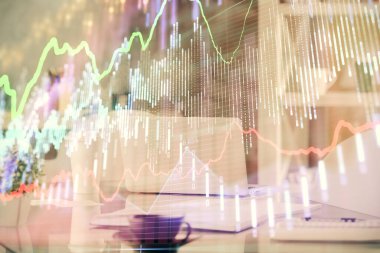 Borsa grafik çizimi ve ofis içi arka planının iki katına çıkarılması. Mali analiz kavramı.