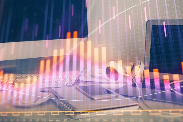 Hologramm Für Den Devisenmarkt Und Personal Computer Hintergrund Mehrfachbelichtung Investitionskonzept — Stockfoto